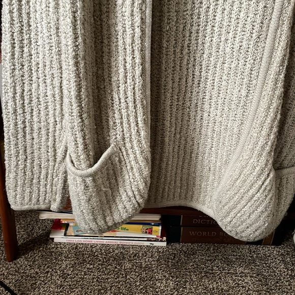 Vintage Knit Sweater - Picture 5 of 6